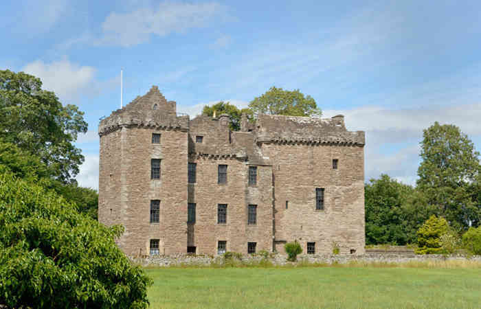 Visitscotland Sur Les Traces De Mary Stuart Reine Des Ecossais